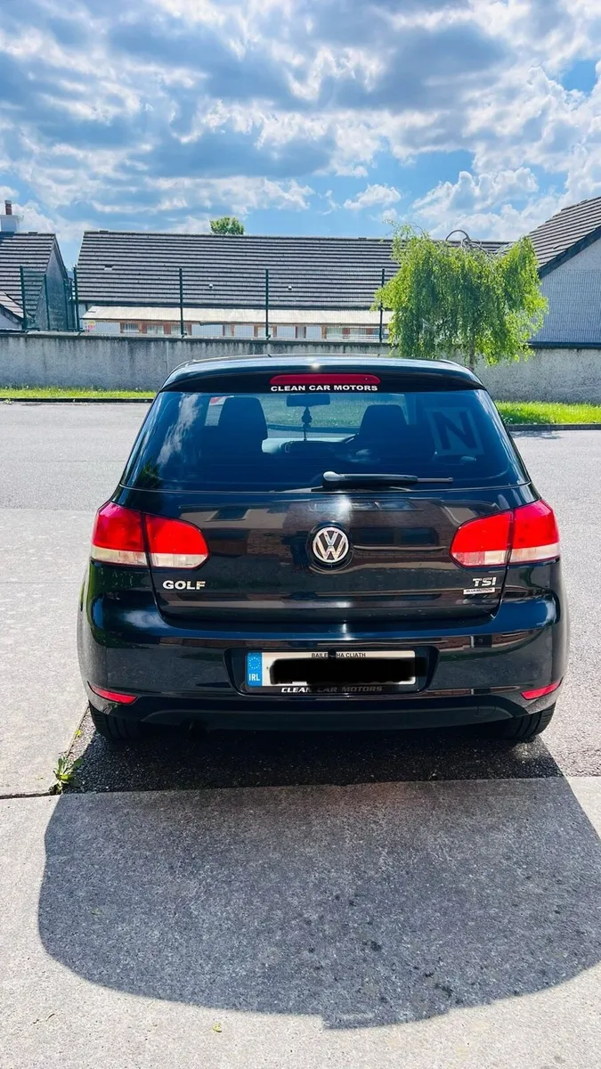 Car - Image 2