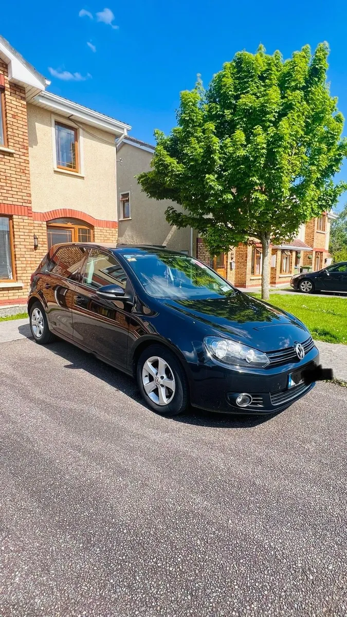 Car - Image 3