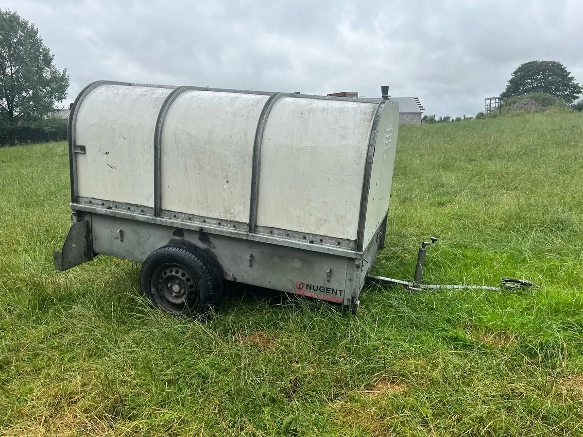 Nugent sheep trailer - Image 1