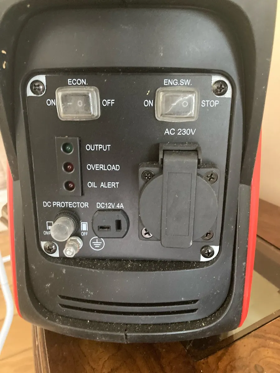 ProPlus petroleum Inverter Generator 700/800W - Image 3