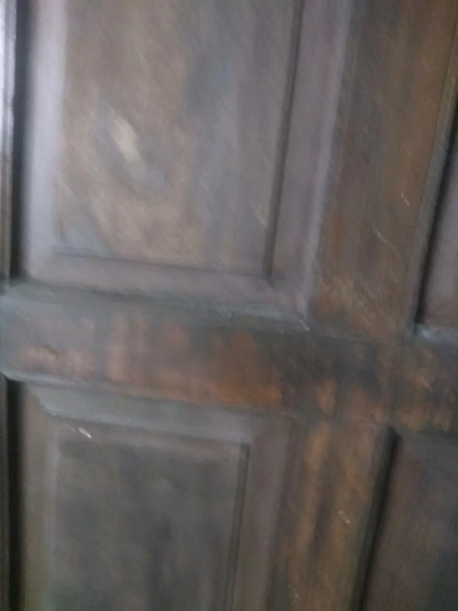Teak garage doors Sorm Damaged, Free to Collect - Image 4