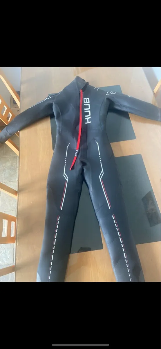 HUUB wetsuit - Image 1