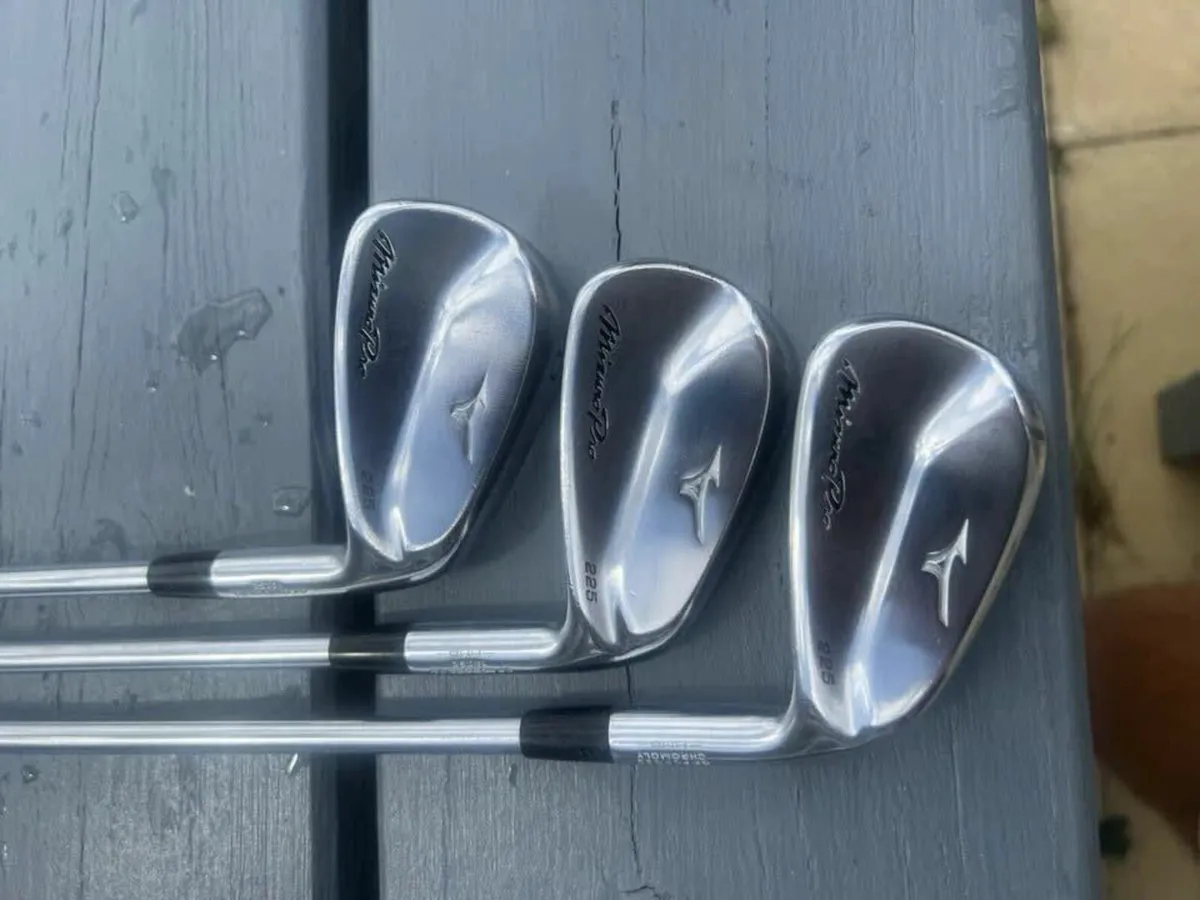 Mizuno Pro 225 Irons 5-PW - Image 3