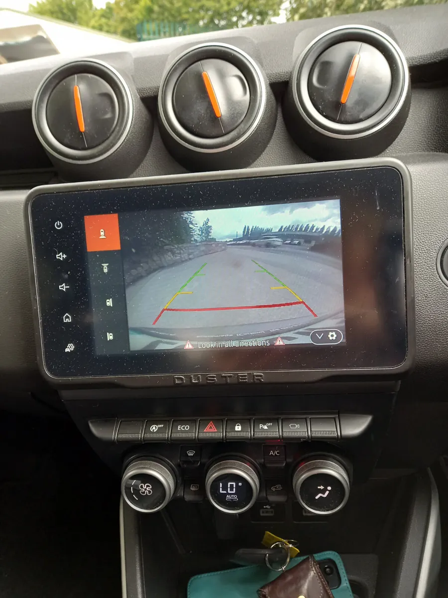 2023 Dacia Duster 1.5 Diesel - Image 2