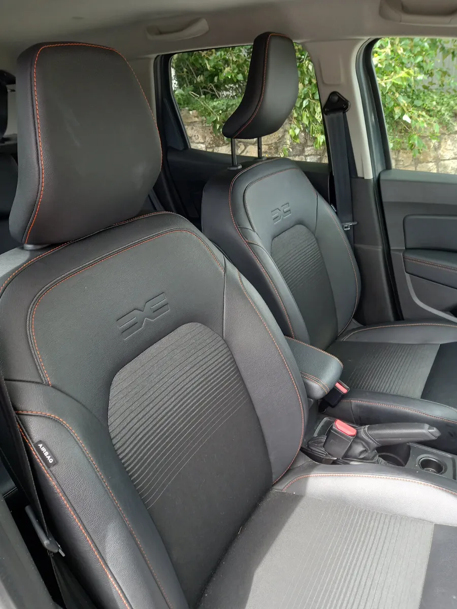 2023 Dacia Duster 1.5 Diesel - Image 4