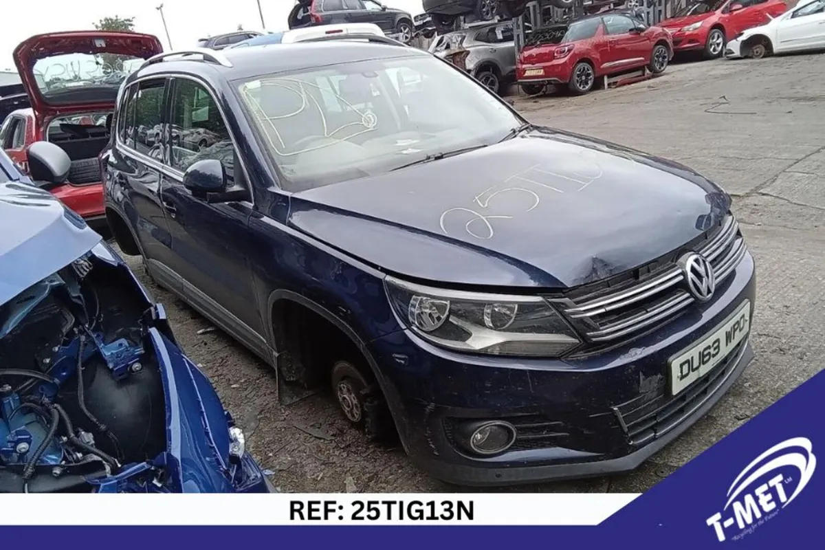 2014 VOLKSWAGEN TIGUAN BREAKING FOR PARTS - Image 1