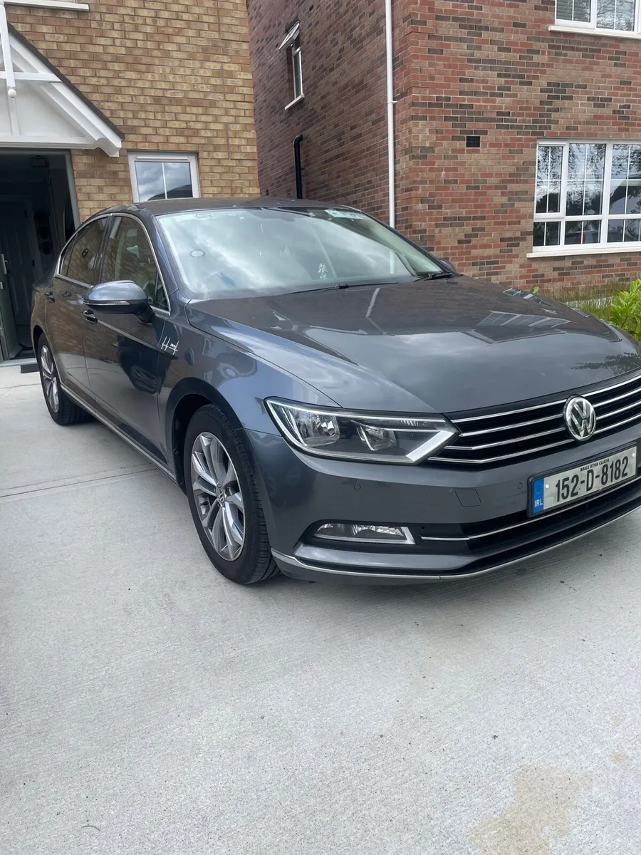 car - Image 1