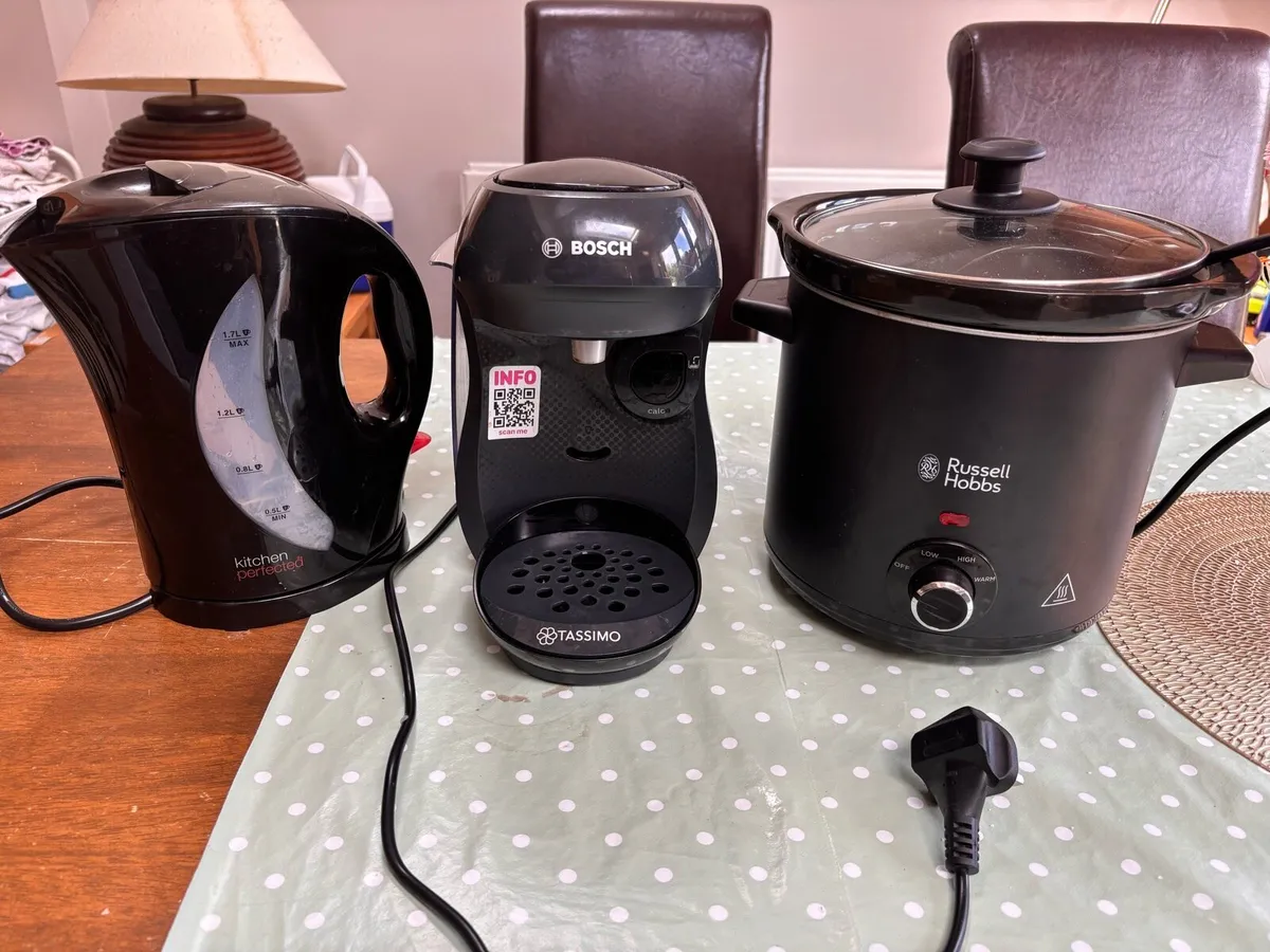 Tassimo, Slow Cooker and Kettle
