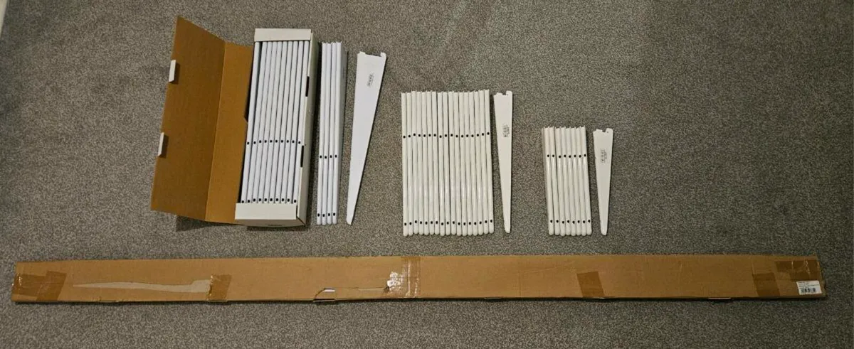Twin Slot Shelving System With Brackets - Image 1