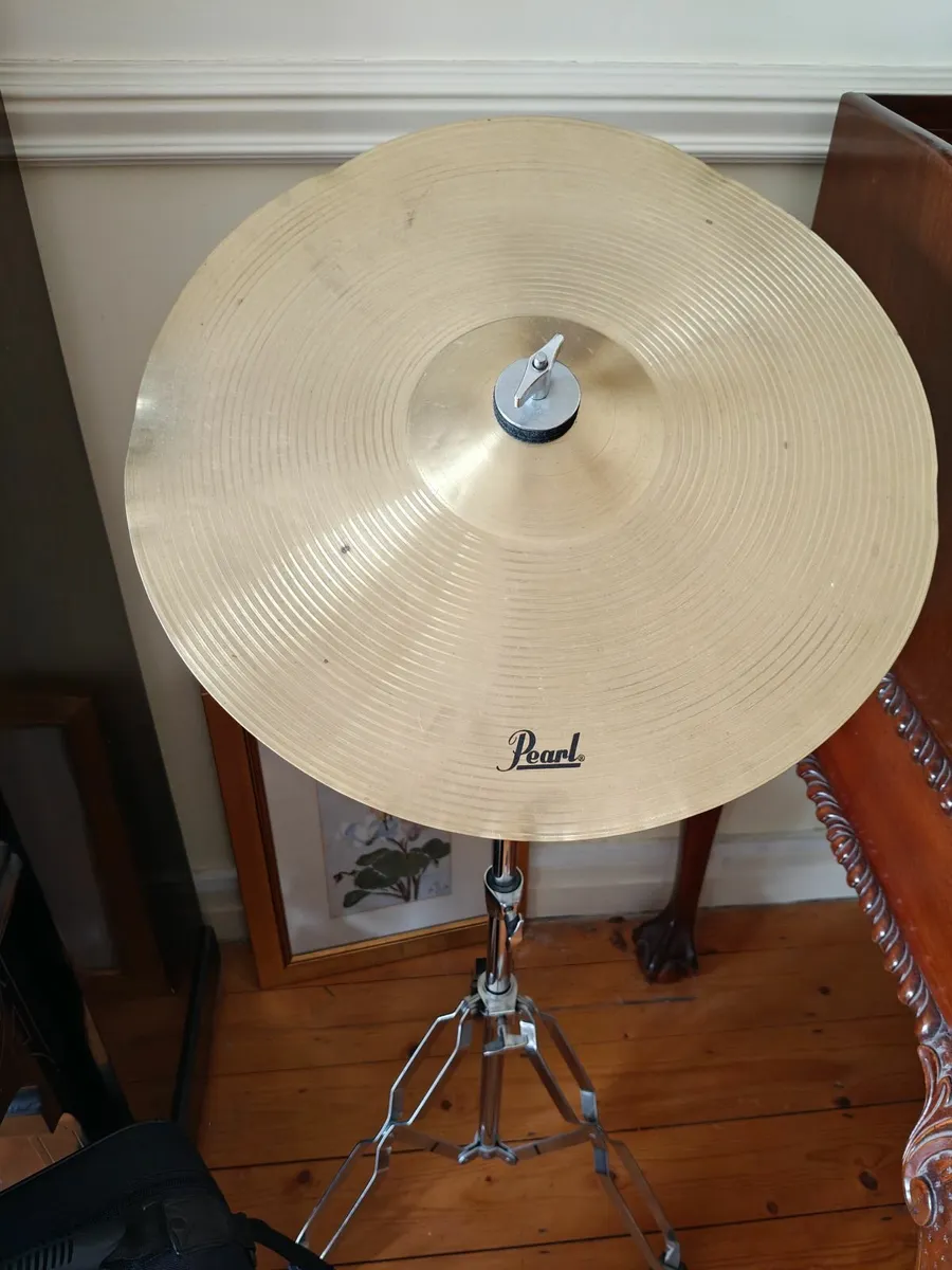 Pearl Roadshow Drumkit - Image 3