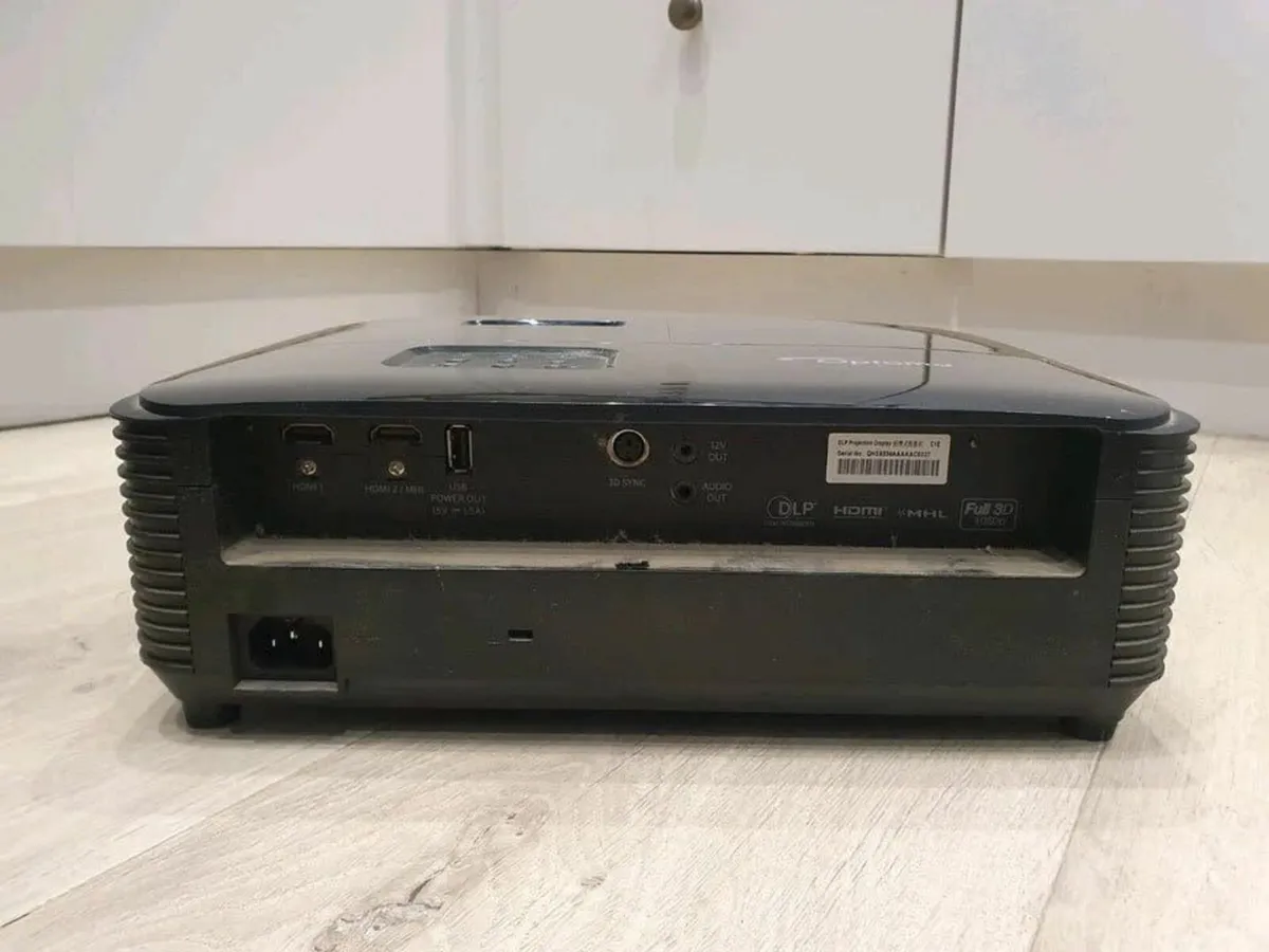 Optima 143X Projector - Image 2