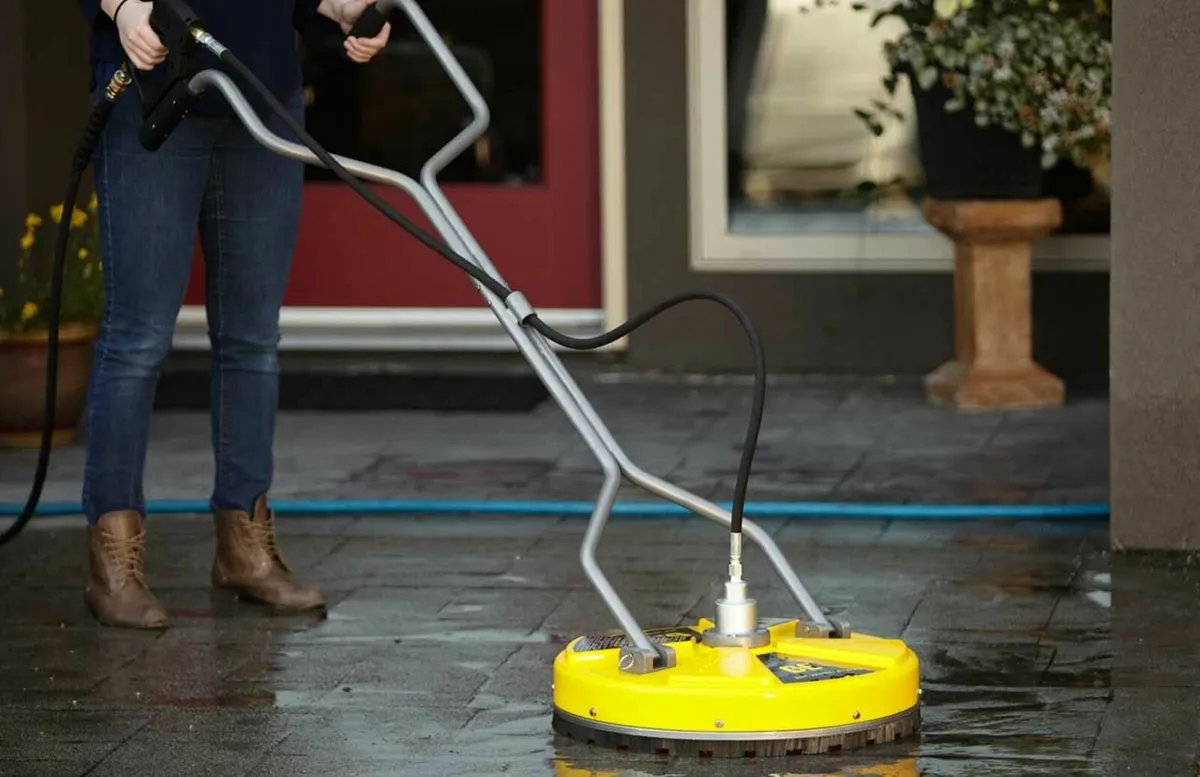 Whirl-a-way pressure washer - Image 1