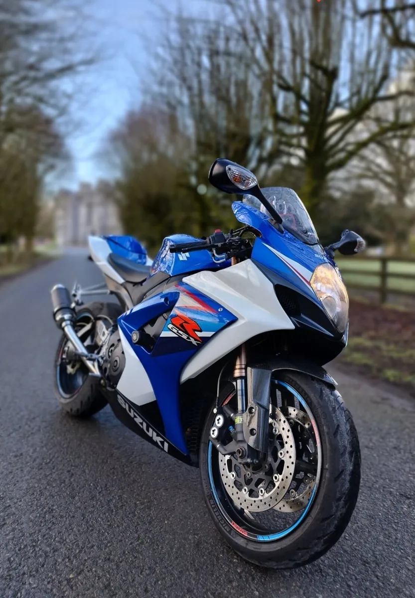 Suzuki gsxr 1000 k7 immaculate 18750 miles - Image 1