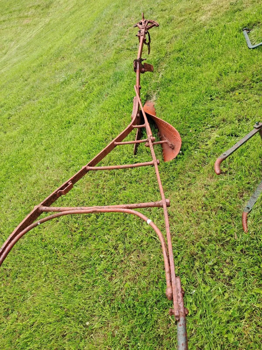 Vintage ploughs - Image 2