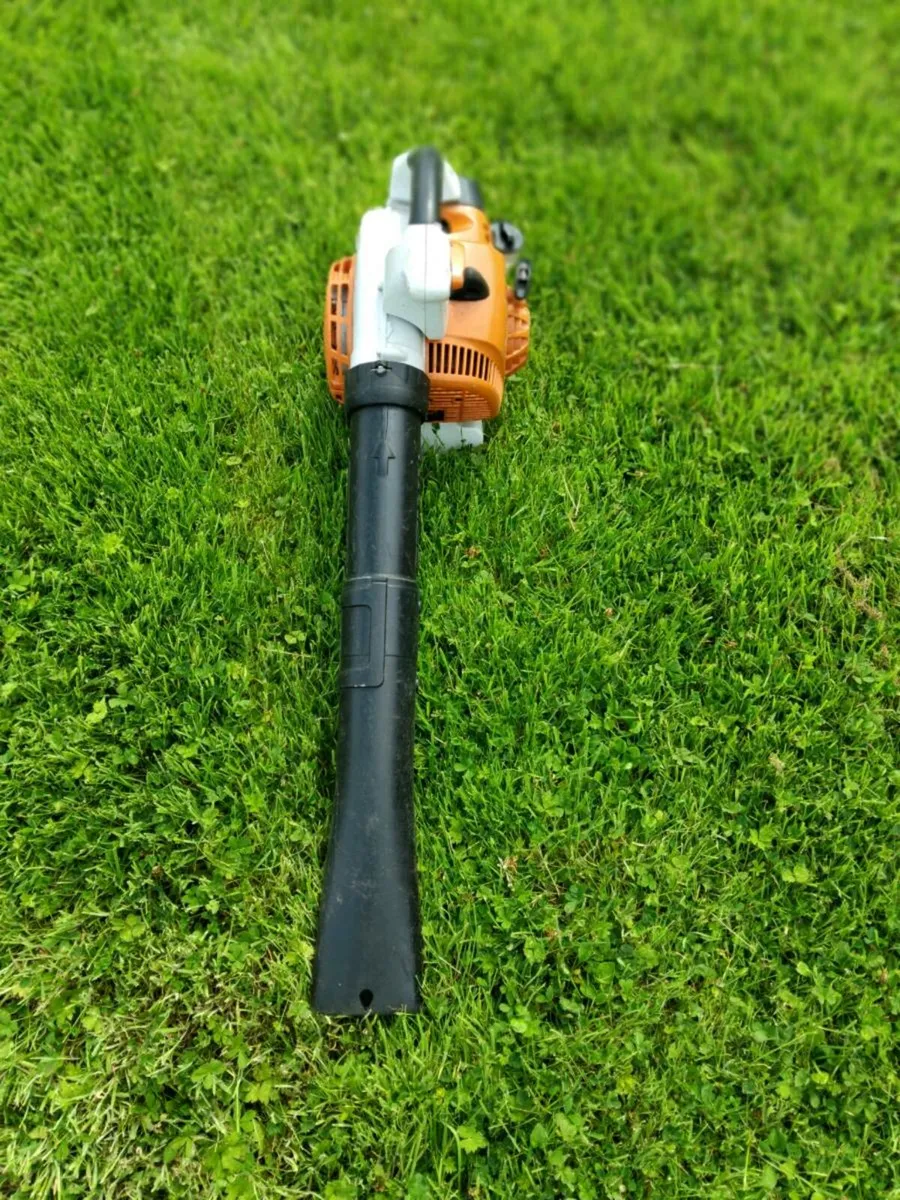 LEAF BLOWER - Image 2