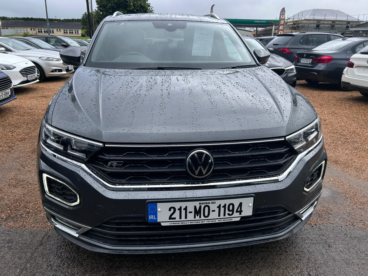 Volkswagen T ROC RLINE Auto - Image 2