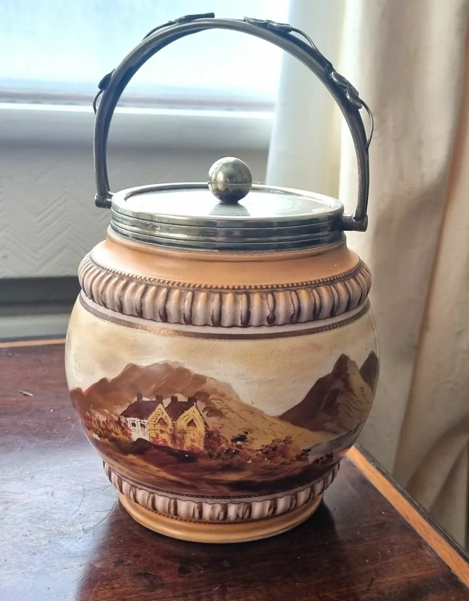 Vintage Porcelain Biscuit Barrel