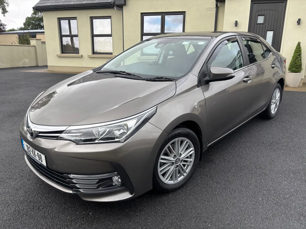 2018 Toyota Corolla 1.33 Petrol Luna Sport 82KMS - Image 2