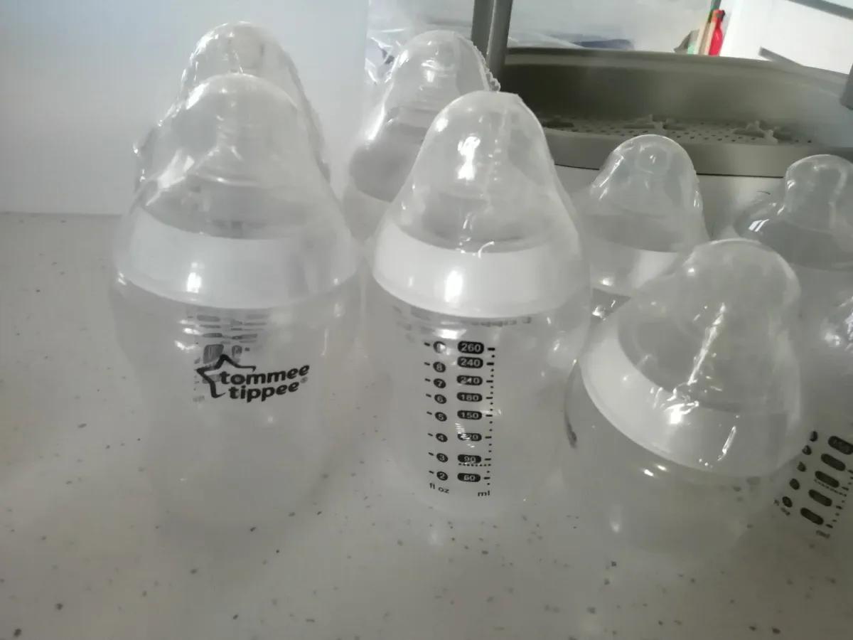 Sterilizer and bottles - Image 3