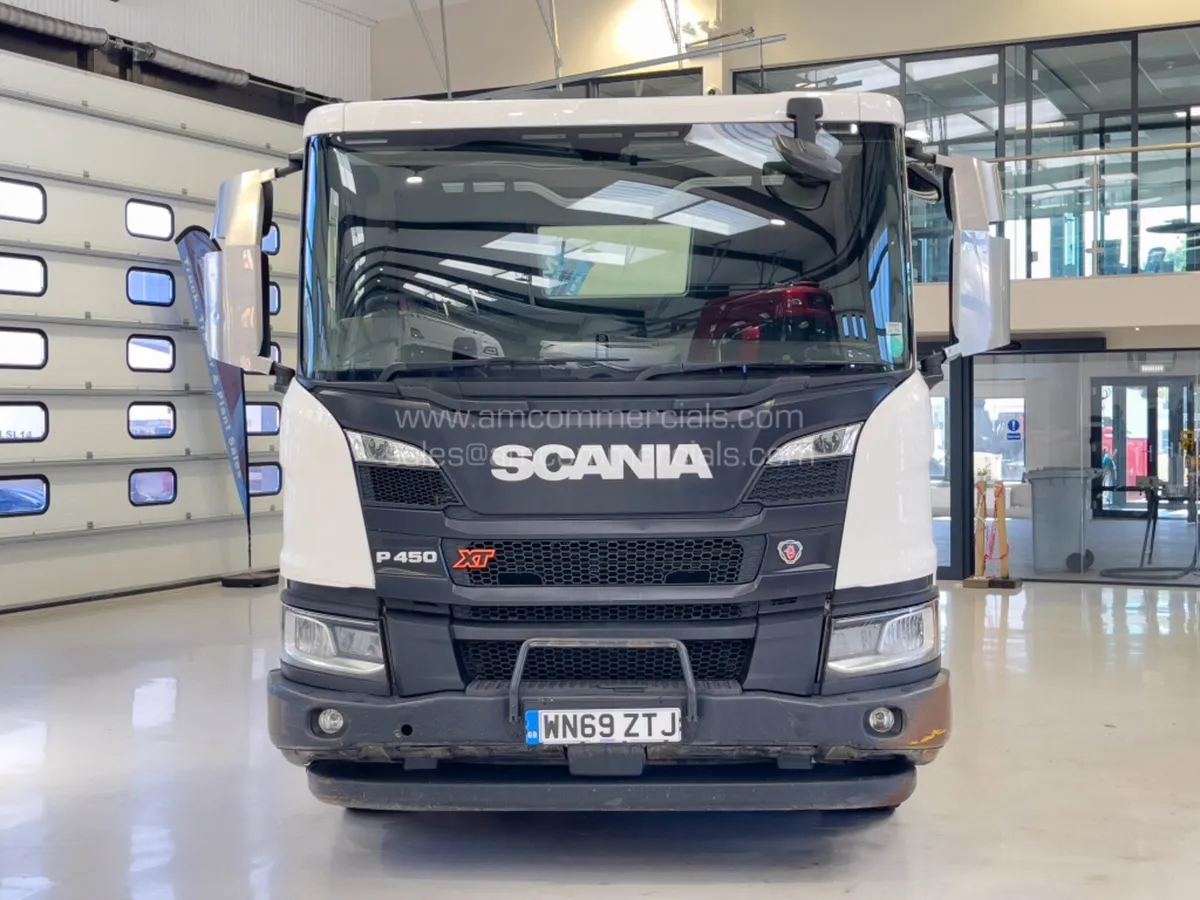 2020 (69) SCANIA LOWCAB 6X2 TAG P450 XT 6X2 REAR L - Image 2