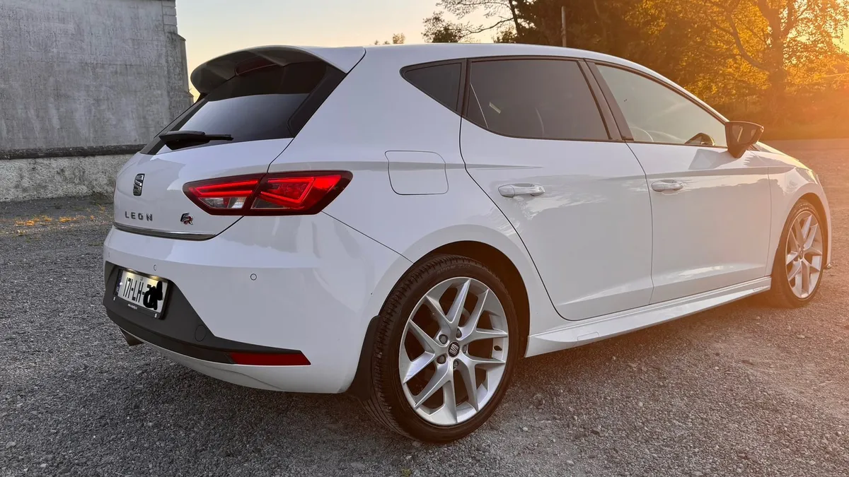 Seat Leon FR 2 litre - Image 3