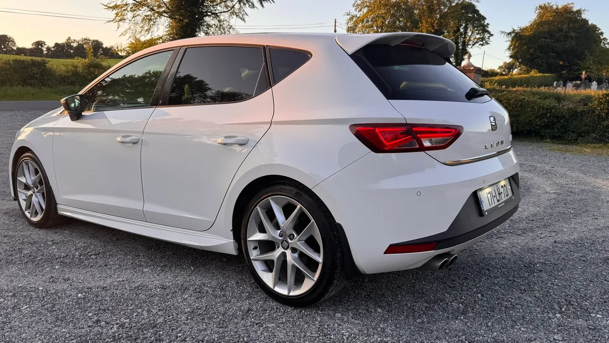 Seat Leon FR 2 litre - Image 4