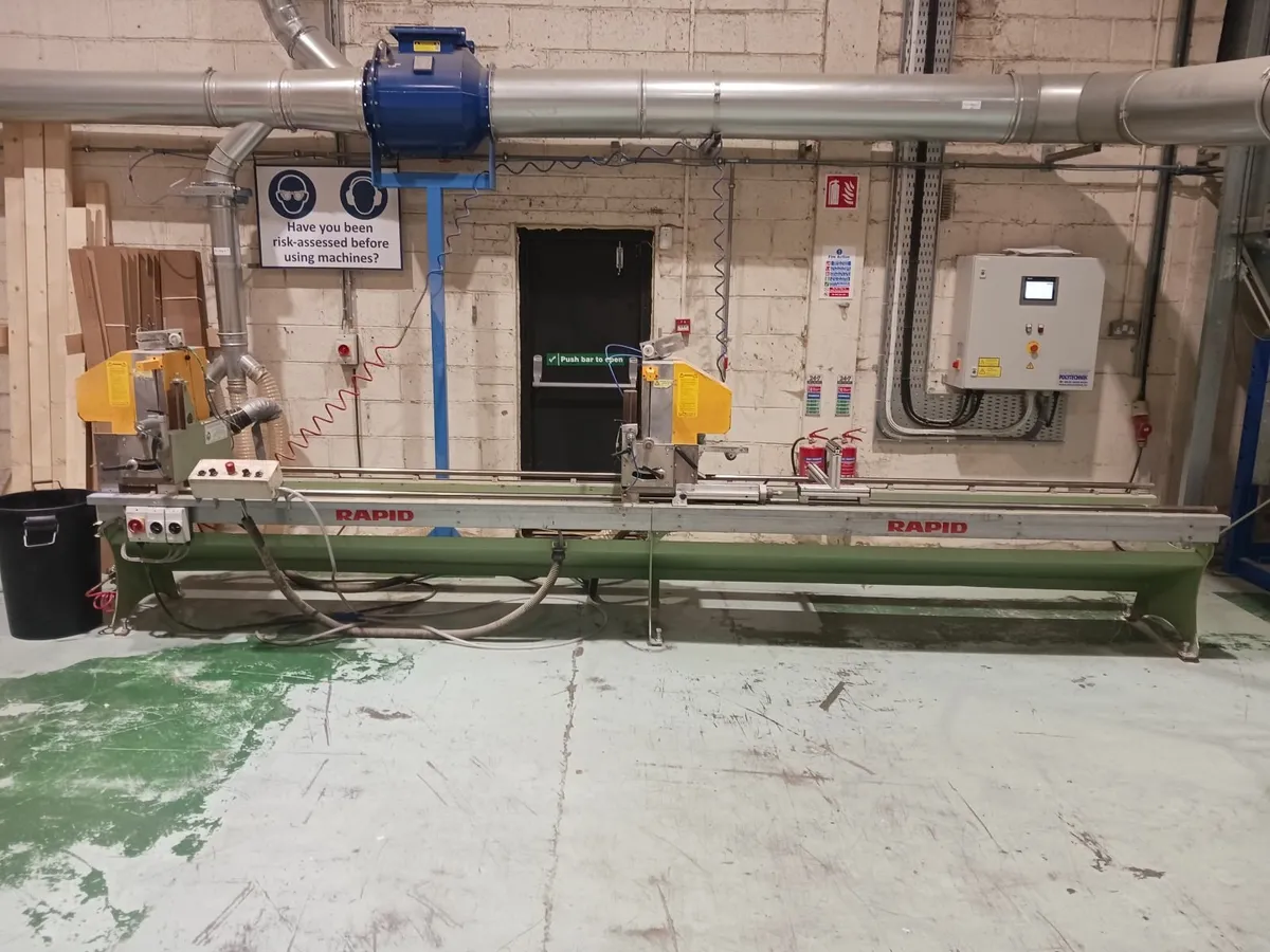 Double headed mitre saw - Image 1
