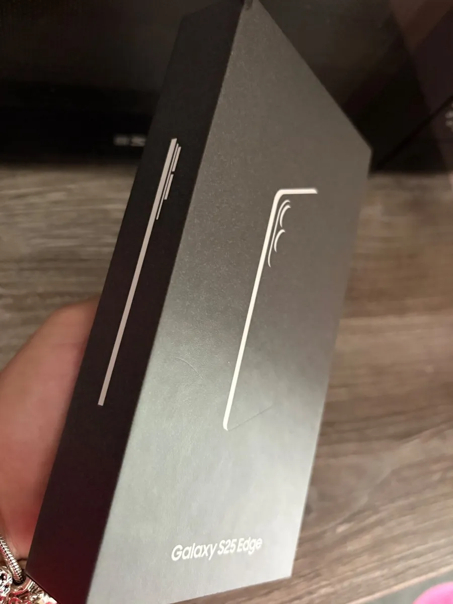 Samsung galaxy s25 edge - Image 4