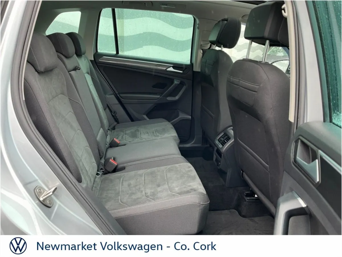 Volkswagen Tiguan Elegance High Specification 2.0 - Image 4