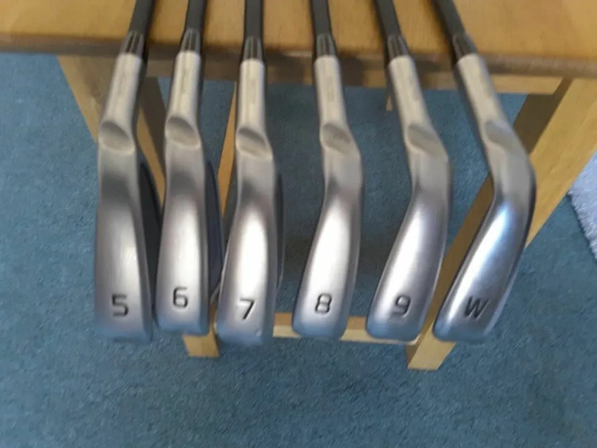 Ping I230 Irons 5-PW - Image 1