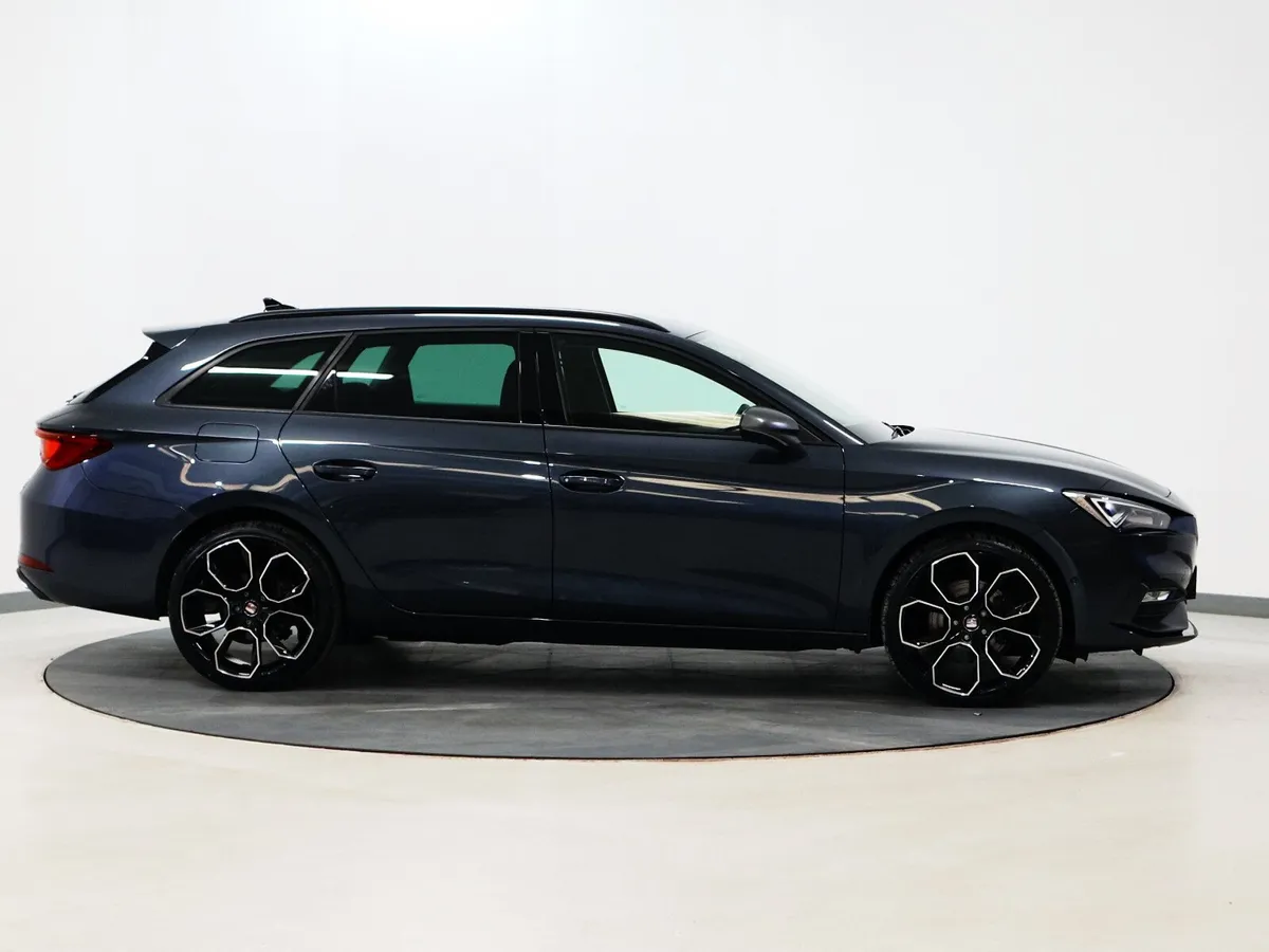 *114* 2022 SEAT Leon 1.4 FR AUTO - Image 3