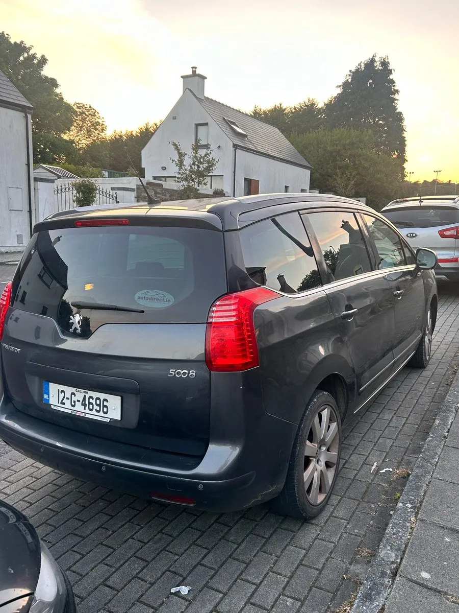 Peugeot 5008 - Image 4