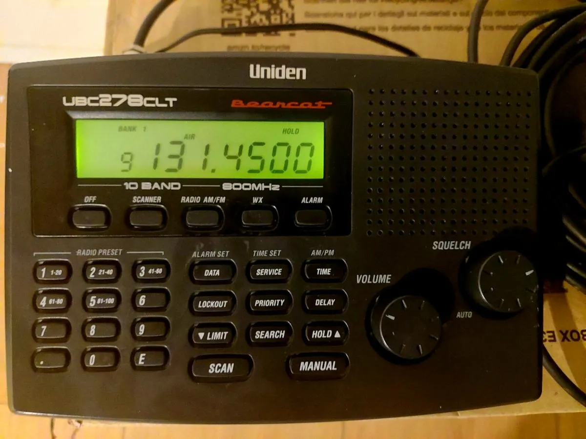UNIDEN BEARCAT UBC-278CLT PLUS SKYSCAN MOBILE ANTE - Image 2