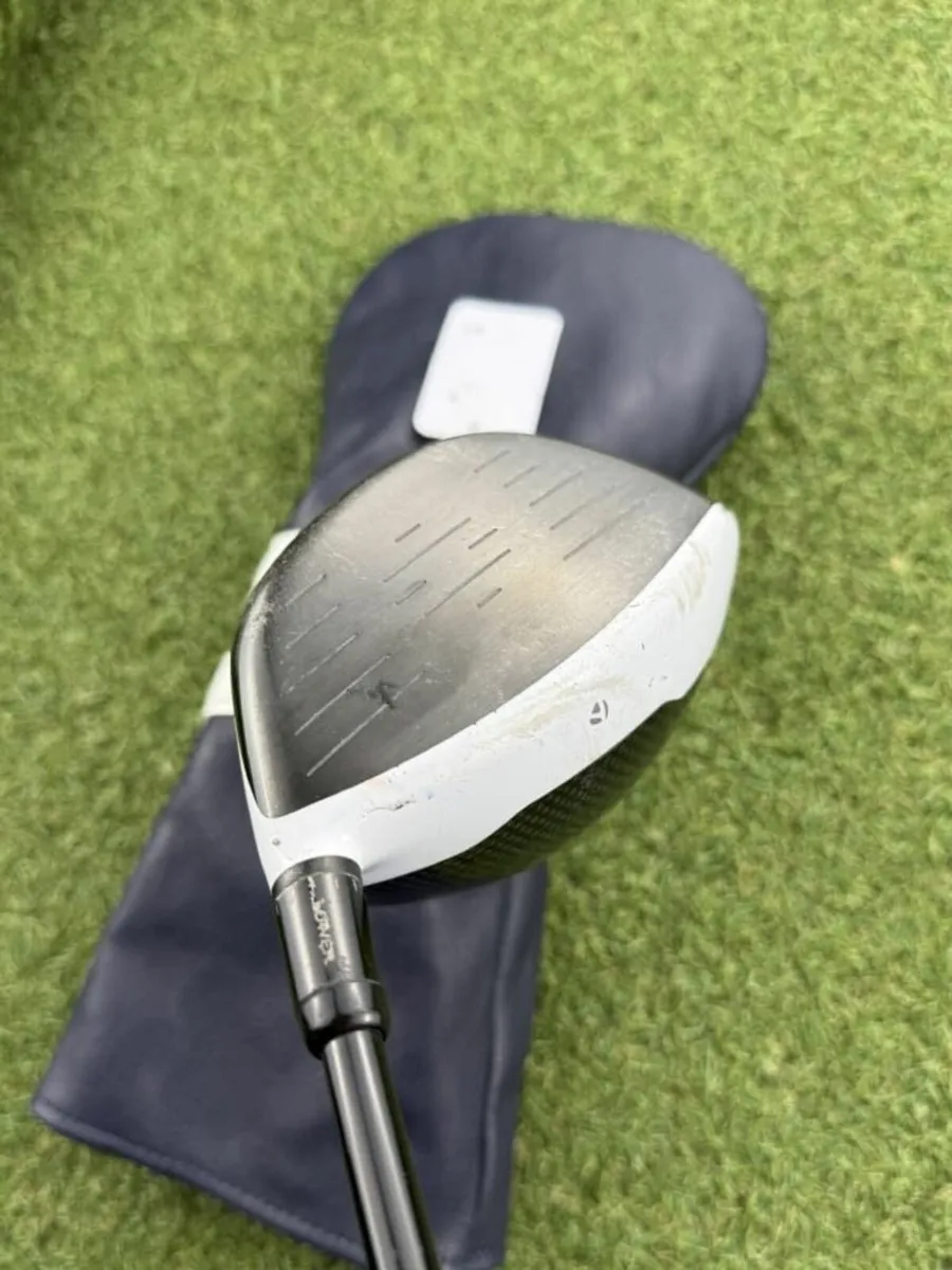 TAYLORMADE M1 2017 DRIVER / 10.5° / STIFF - Image 4