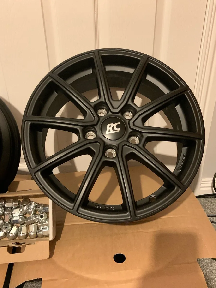 Alloy wheels R16 5x114.3 and Tyres - Image 2