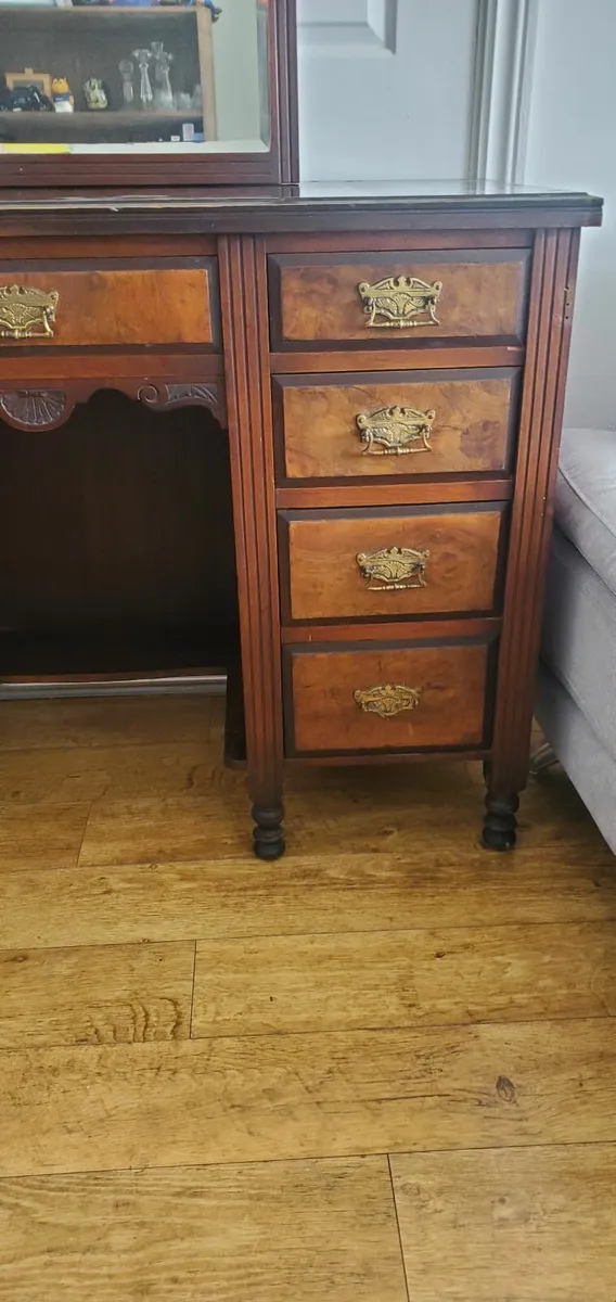 Antique dressing table - Image 2