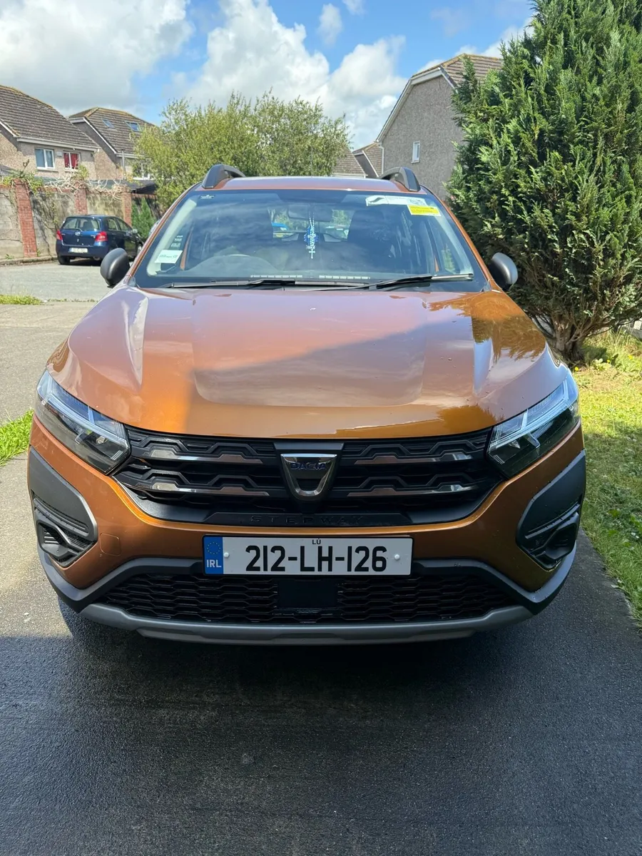 Daica sandero stepway 1.0 litre - Image 1