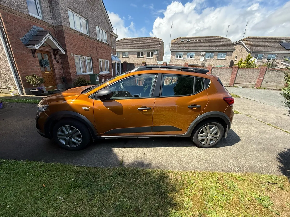 Daica sandero stepway 1.0 litre - Image 3