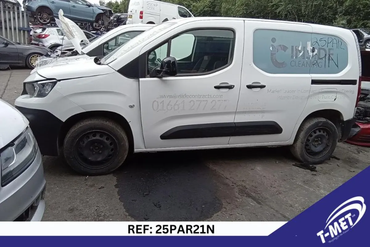 2022 PEUGEOT PARTNER BREAKING FOR PARTS - Image 3