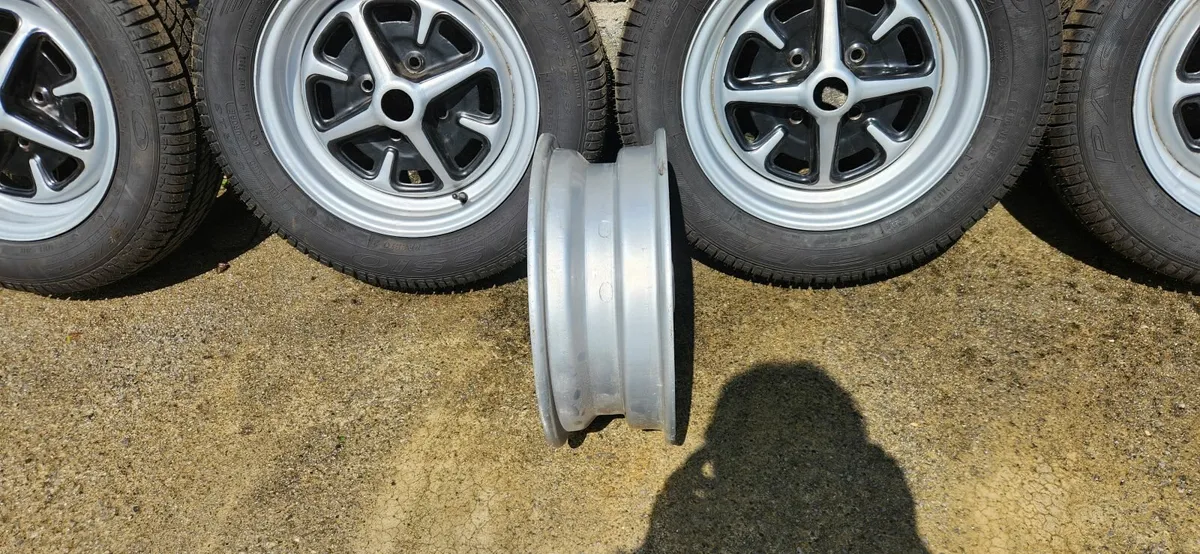 MG Midget Rostyle wheels/tyres. - Image 3