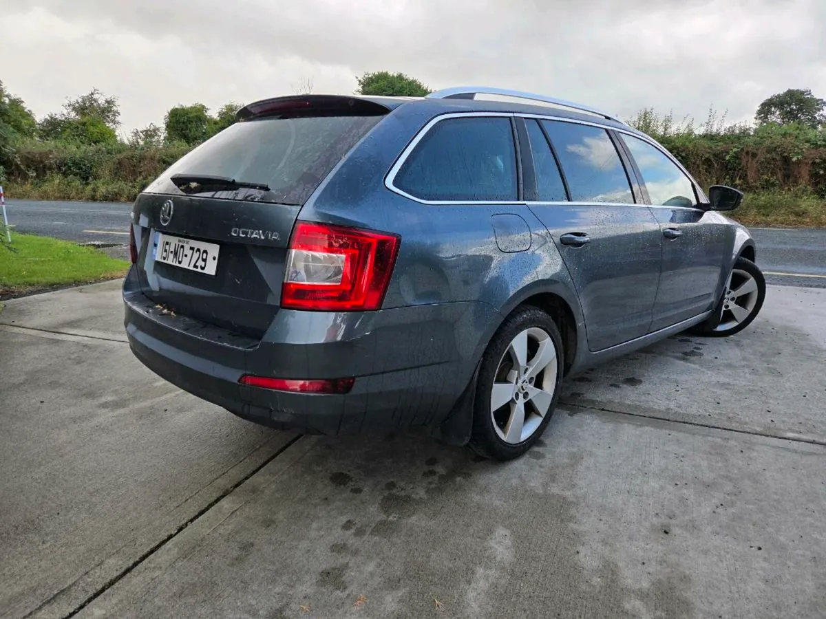 2015 Skoda Octavia Estate - Image 3