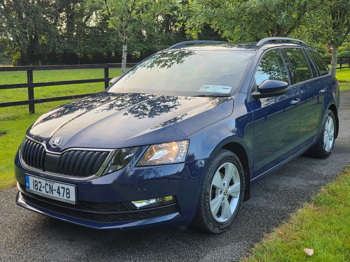 2018 Skoda Octavia Combi 1.6 TDI Low Mileage - Image 2