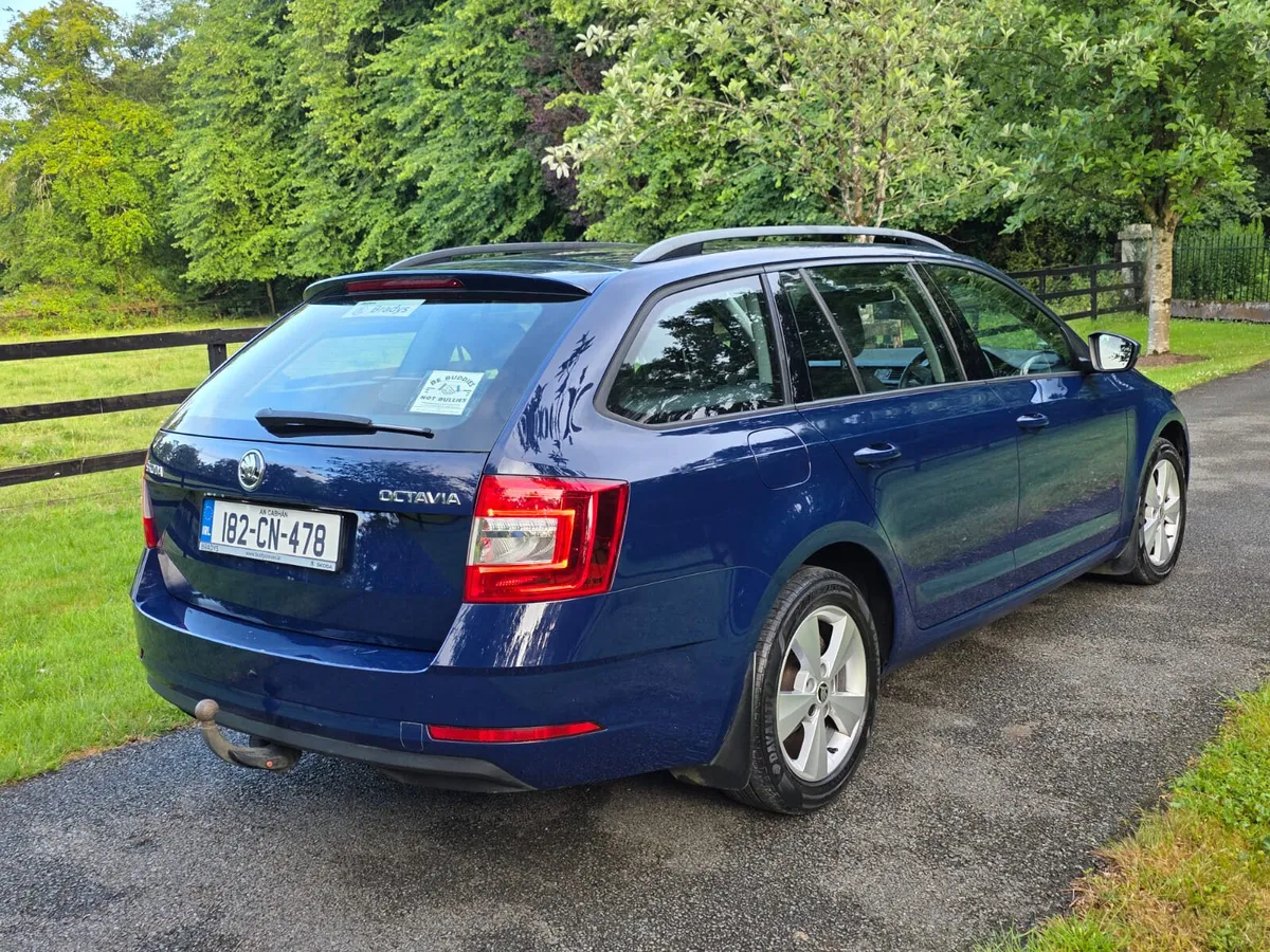 2018 Skoda Octavia Combi 1.6 TDI Low Mileage - Image 3