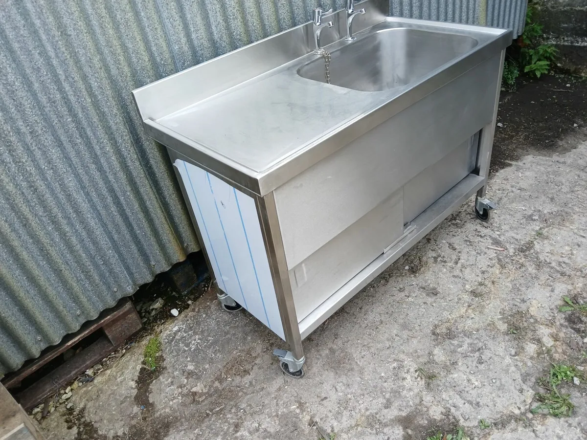 Stainless steel cabbinet sink unit delivered - Image 3