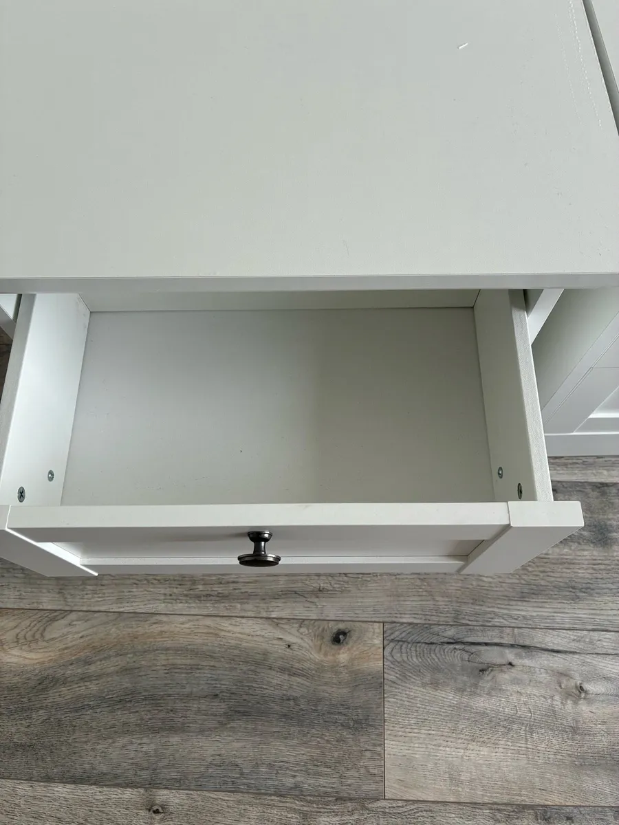 2 bedside lockers - Image 2
