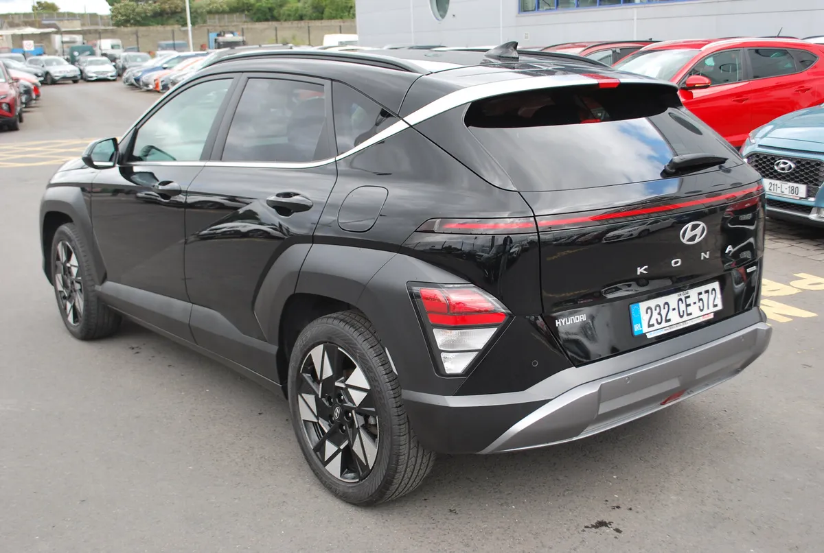 Hyundai KONA 2023 - Image 3