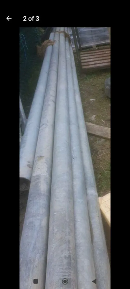 Galvanized poles - Image 1