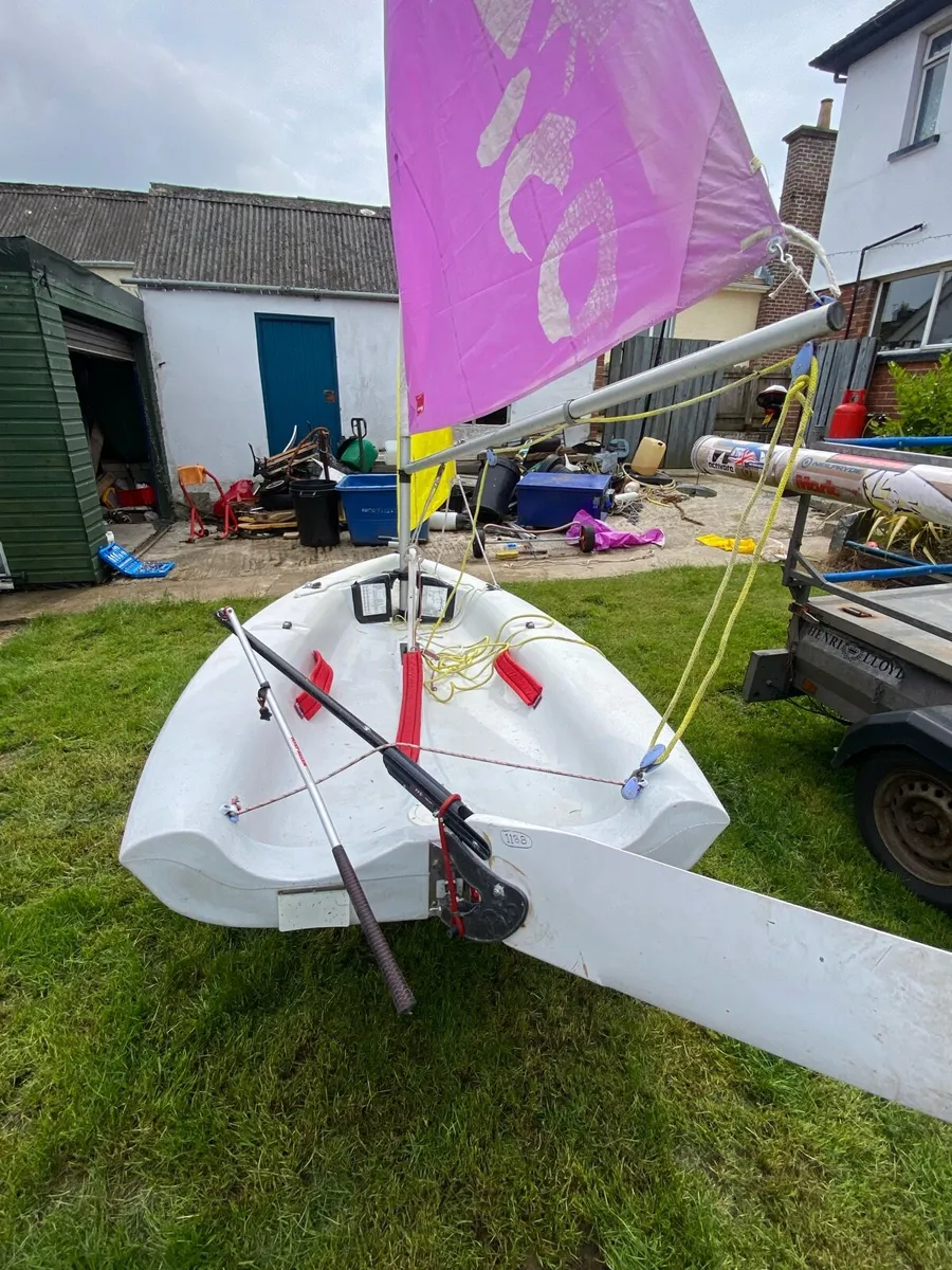 Laser Pico sailing dinghy boat - Image 2