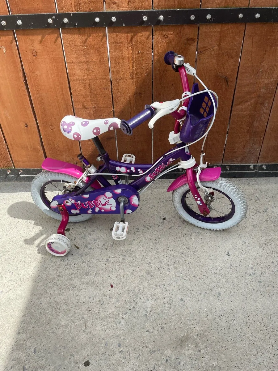 Girls Bike - Image 1