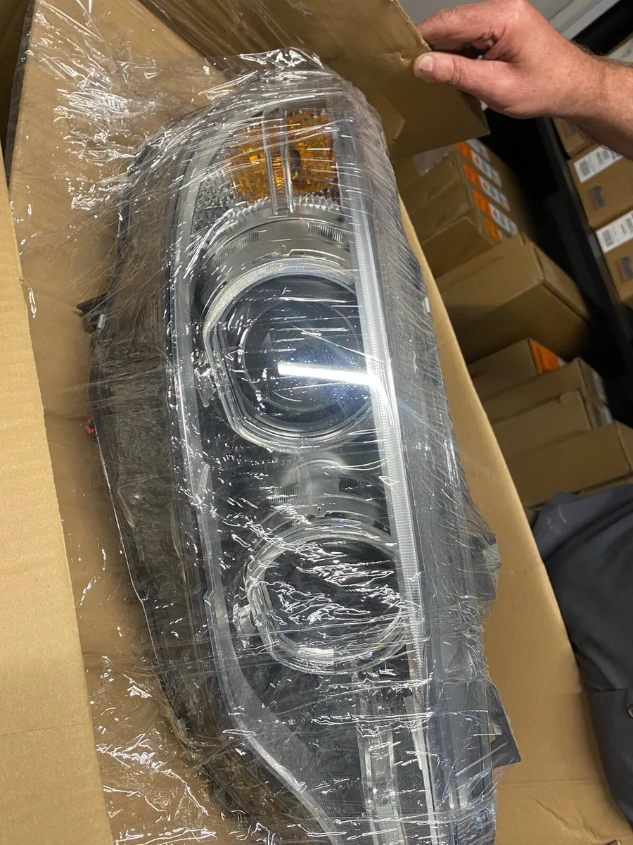 BMW 1 Series F20 RHS Headlight - Image 1